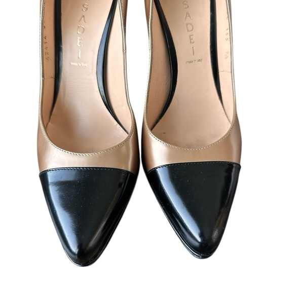 Casadei Shimmer Gold & Black Two Tone Pump Heels - Picture 4 of 16